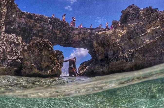 Adventure Power Boat Tour Antigua and Private Laviscount Island - Who should book this Antigua excursion?