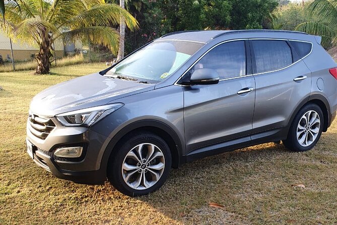 Antigua Airport Private Roundtrip Transfer to and from Royalton Antigua Resort - The 30 to 40 minute ride to Five Islands village