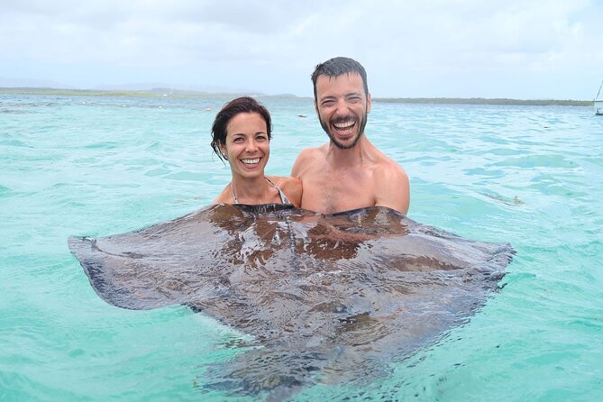 ANTIGUA FROM TOP TO BOTTOM: Stingray City, Beach, lunch & more... - Betty’s Hope and Antigua’s plantation past