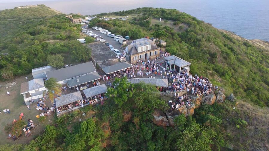 Antigua: Shirley Heights Sunset Party Transfer - Who will get the most from this outing