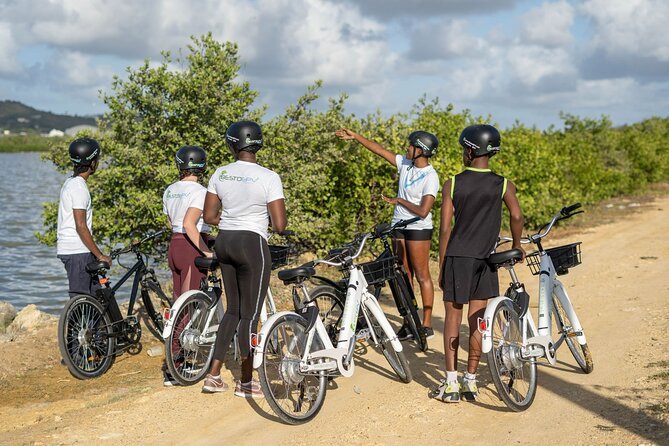 E-Bike Historical Sunset Tour in Fort James - Guides and the feel of a small group