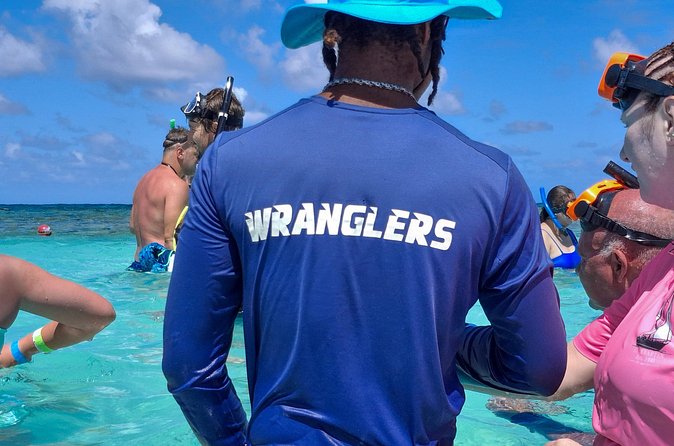 Stingray City experience, Devils Bridge and Long Bay Beach - Who will enjoy this Antigua outing?