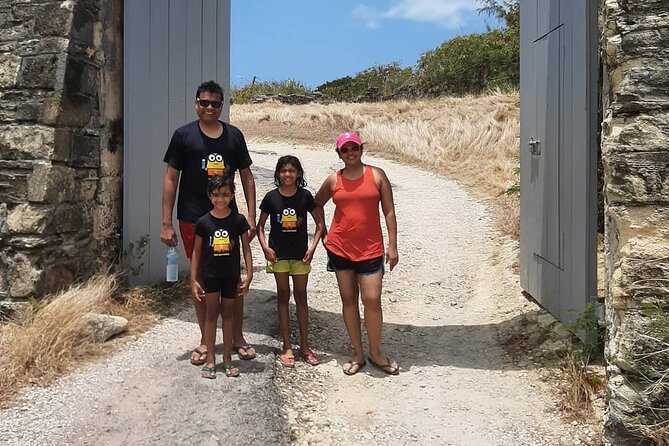 TRIPLE ACTIVITY TOUR, Bike Kayak Hike, ANTIGUA - The beach break and the short Fort James walk